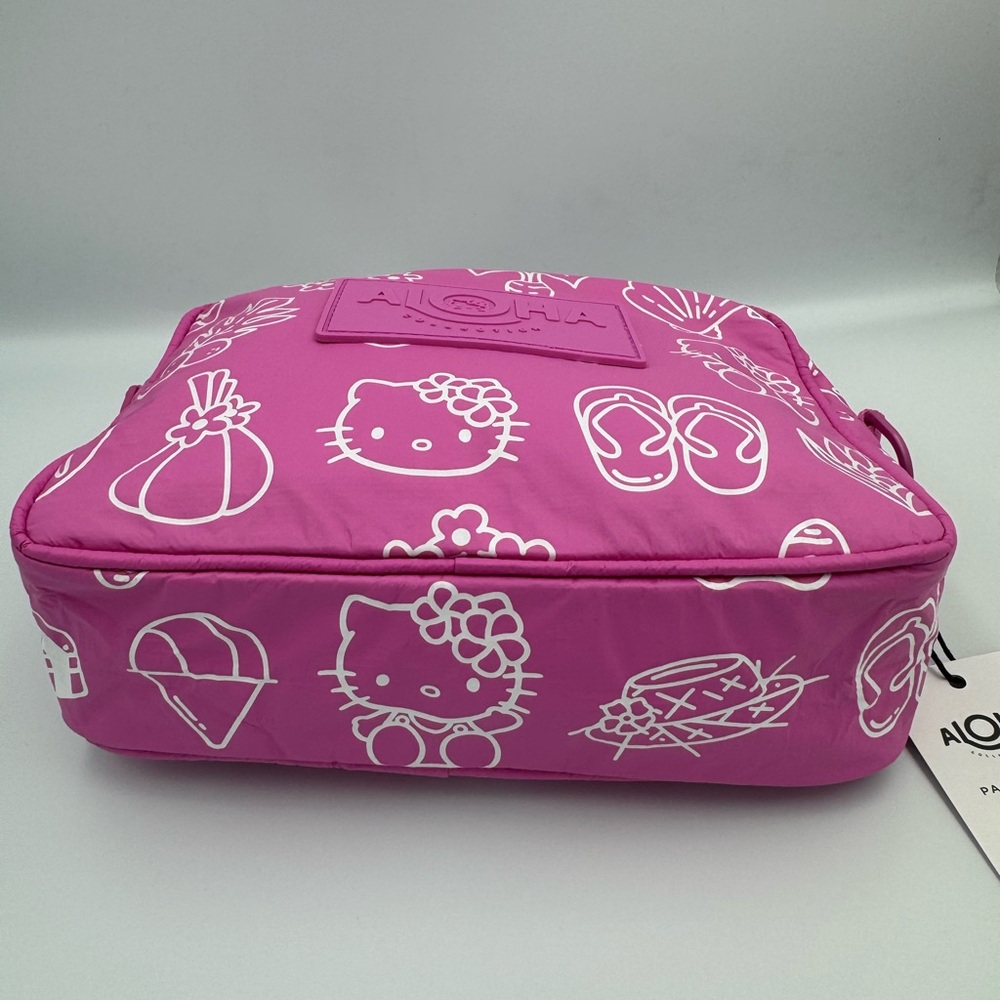 ALOHA Collection Hot Pink Hello Kitty Crossbody Bag - Picture 5 of 7
